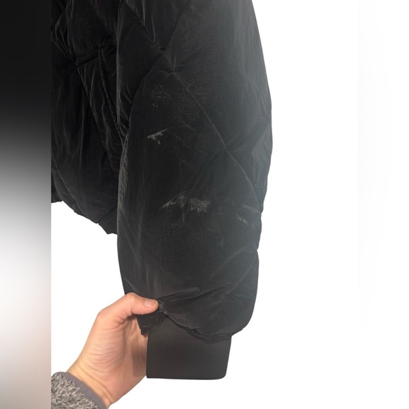 Zara Cropped Black Puffer Jacket Blogger Favorite Trendy XS - Picture 6 of 10